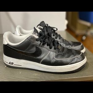 Nike Black & white Air Force 1
